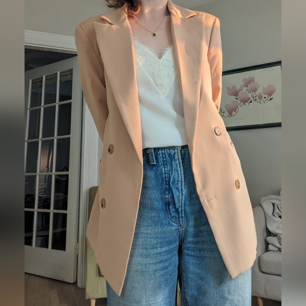academia tan blazer, size 4, oversized cool girl vibe